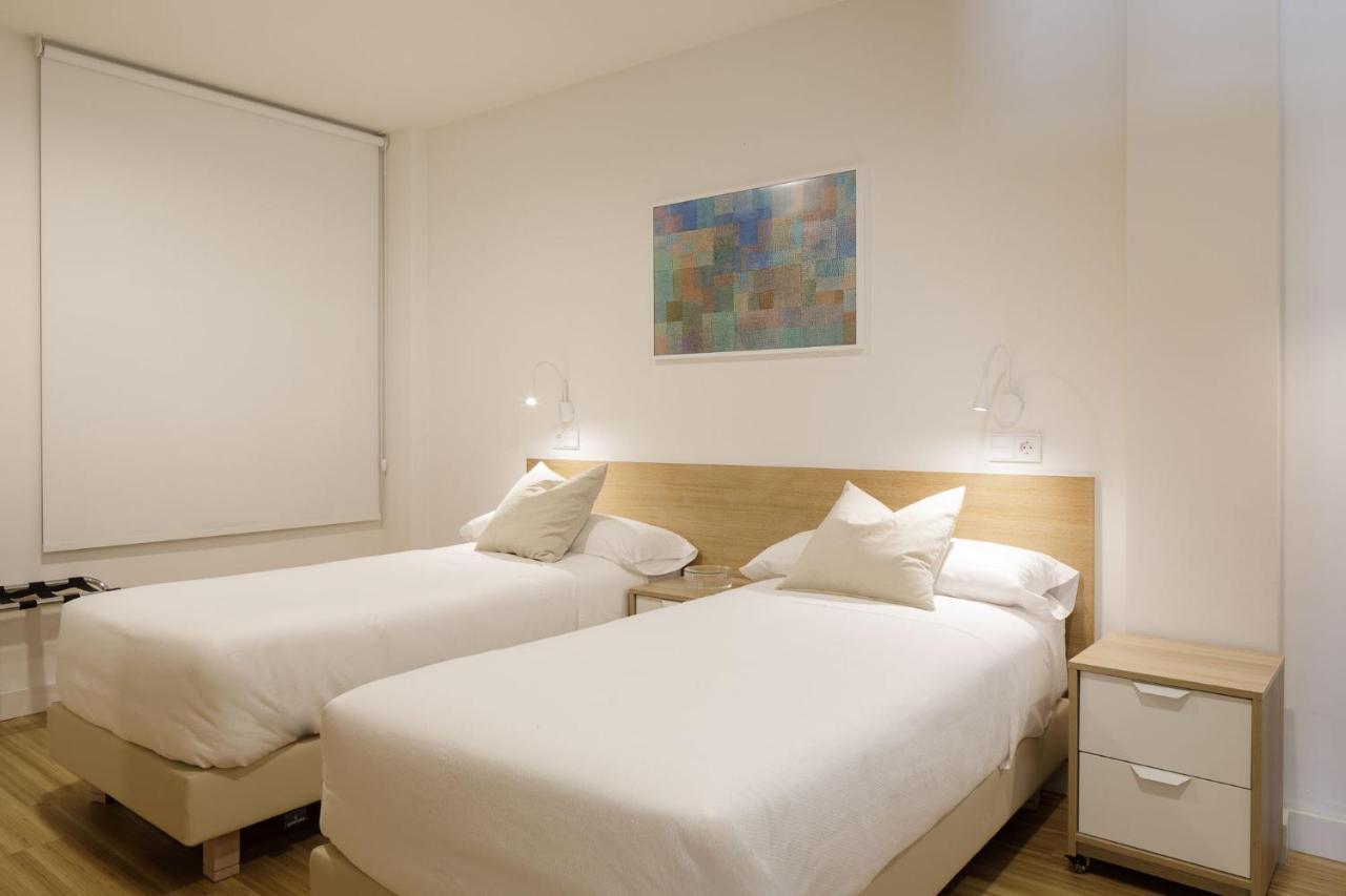 Mush Room Apartamentos Севиля Екстериор снимка