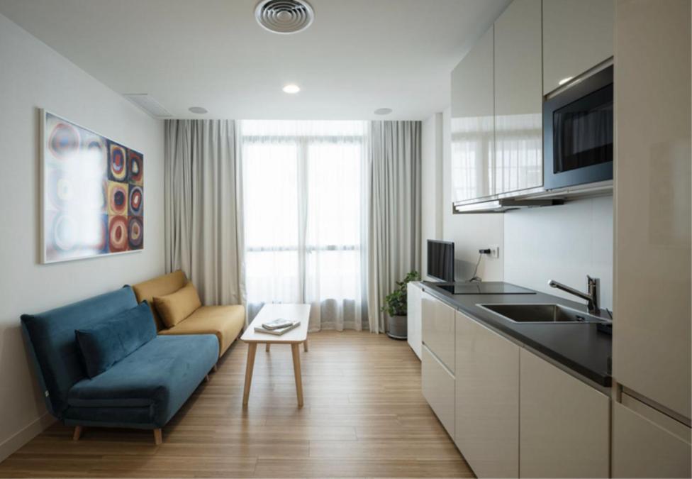 Mush Room Apartamentos Севиля Екстериор снимка